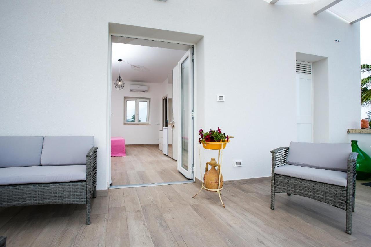 モノーポリ Casa 801 Bed & Breakfast エクステリア 写真
